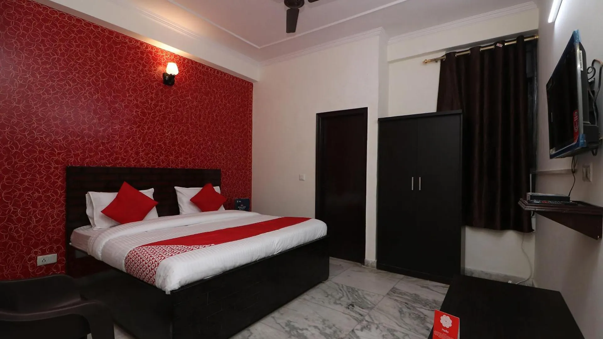 Collection O Delta Square Hotel Gurgaon 4*,